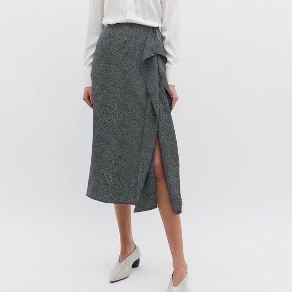 Equipment Dresses & Skirts - NWT Equipment Climmie Ruffle Midi Skirt with Slit size M